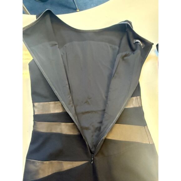 Lafayette 148 NY Black Sheath Dress Real Leather Stripe Detail Size 8 Cocktail - Picture 8 of 9